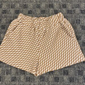 C'Isa Coffee and cream checkered shorts Sz Small